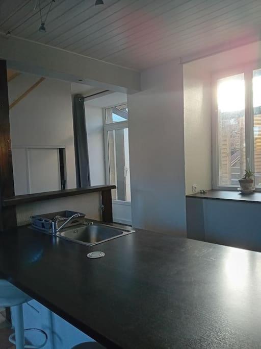Maison De Bourg Dingé Eksteriør bilde